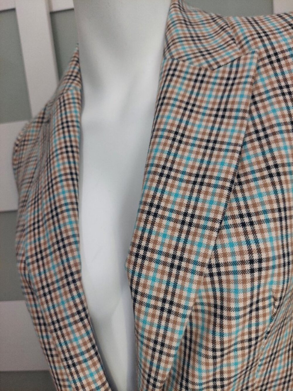 Plaid Tailored Longline Blazer - Size 0 (Tan, Turquoise Blue, Black - Picture 6 of 9